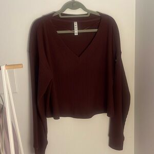 Cropped Alo Muse Ribber V-Neck Sweater